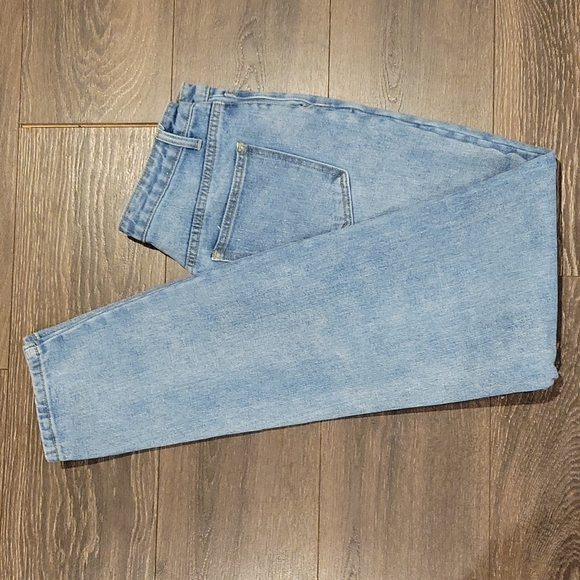 ❤PRETTYLITTLETHING ASYMMETRICAL FLY JEANS- STRAIGHT LEG W/ TAPERED HEM- 8 (29) - Picture 8 of 8